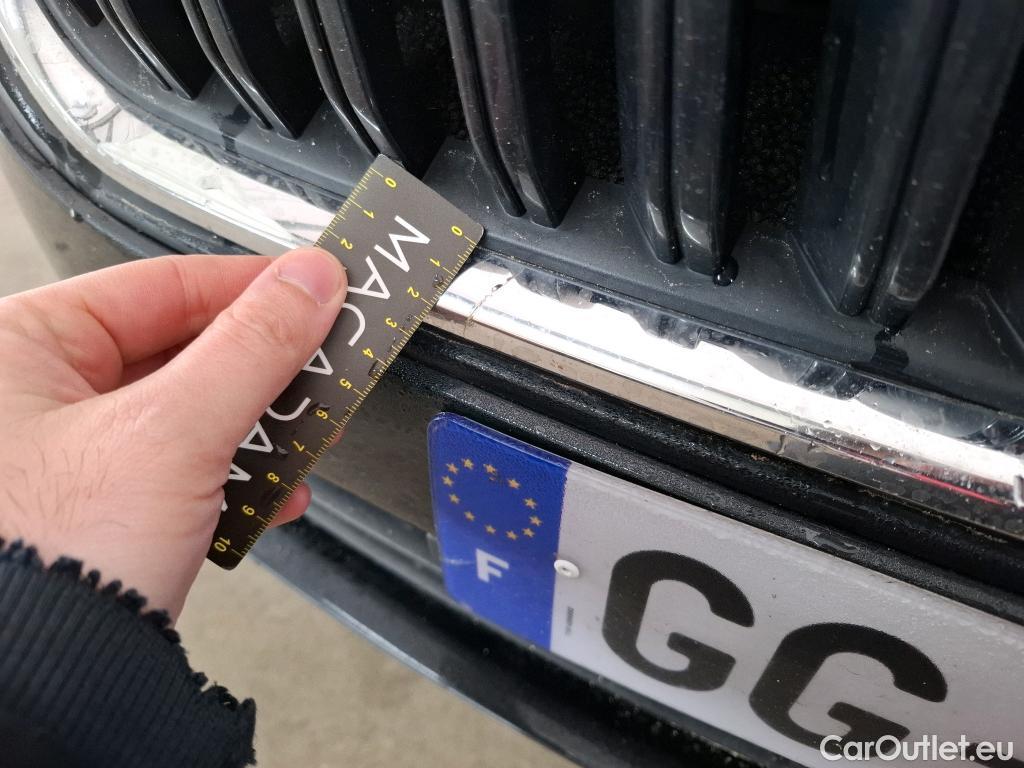  Skoda  Octavia SKODA  Combi / 2020 / 5P / Break 2.0 TDI 150 DSG7 Business #4