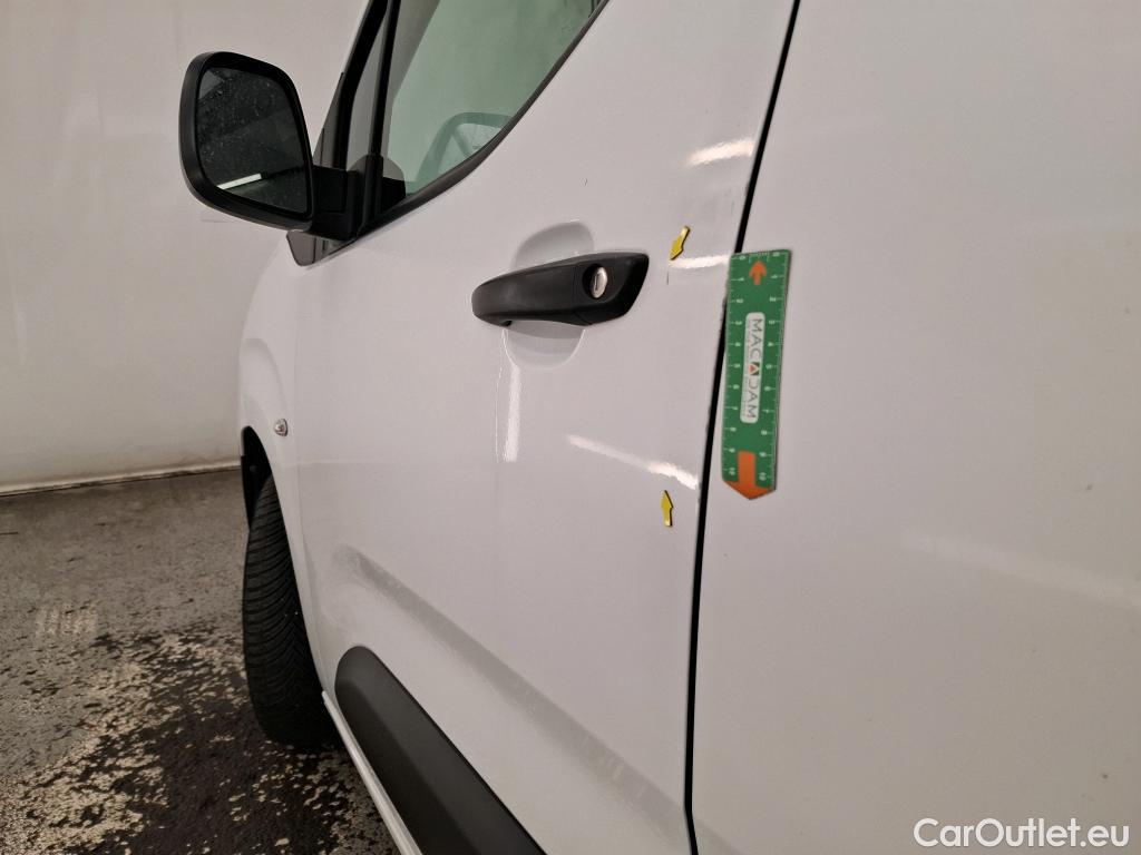  Citroen  Berlingo  Fourgon Driver XL 950 1.5 BlueHDi 100CV BVM5 E6dT #8