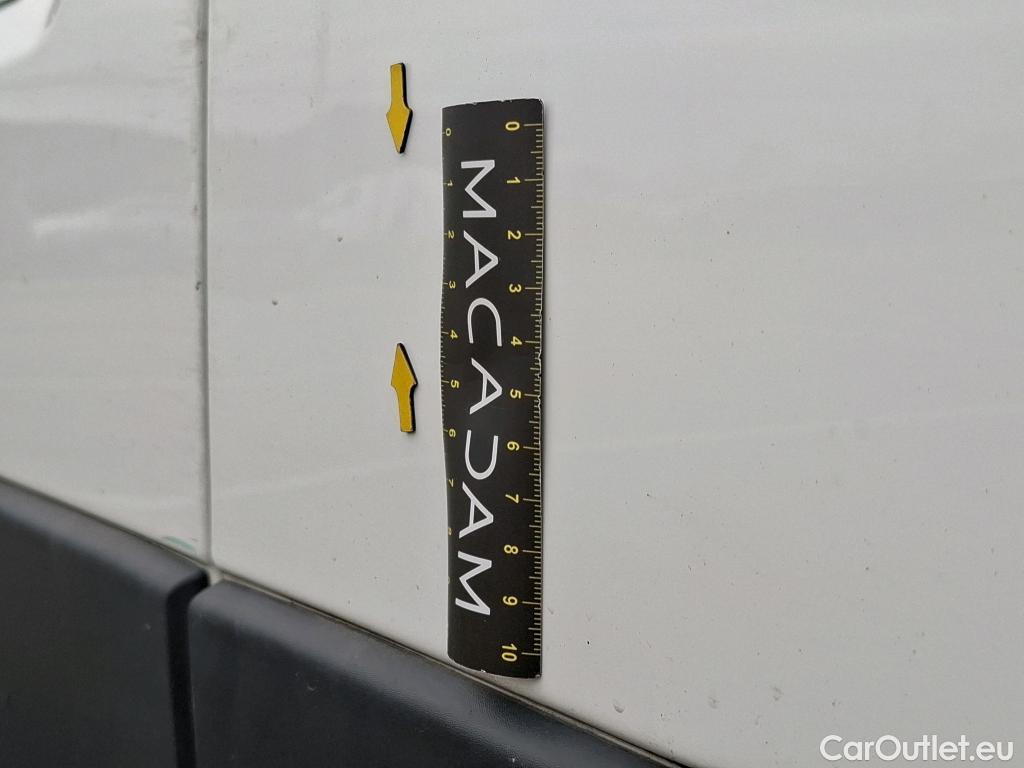  Peugeot  Boxer PEUGEOT  / 2014 / 4P / Fourgon tôlé BlueHDi 120 S&S ASPHALT 333 L1H2 #41