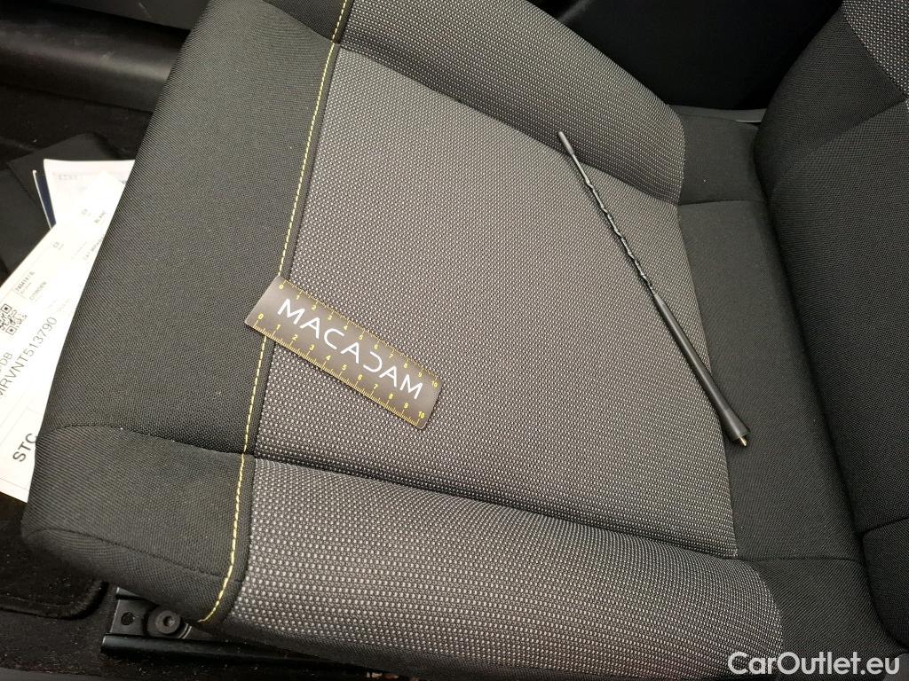  Citroen  C3  Société Feel 1.2 PureTech 80CV BVM5 E6d #5