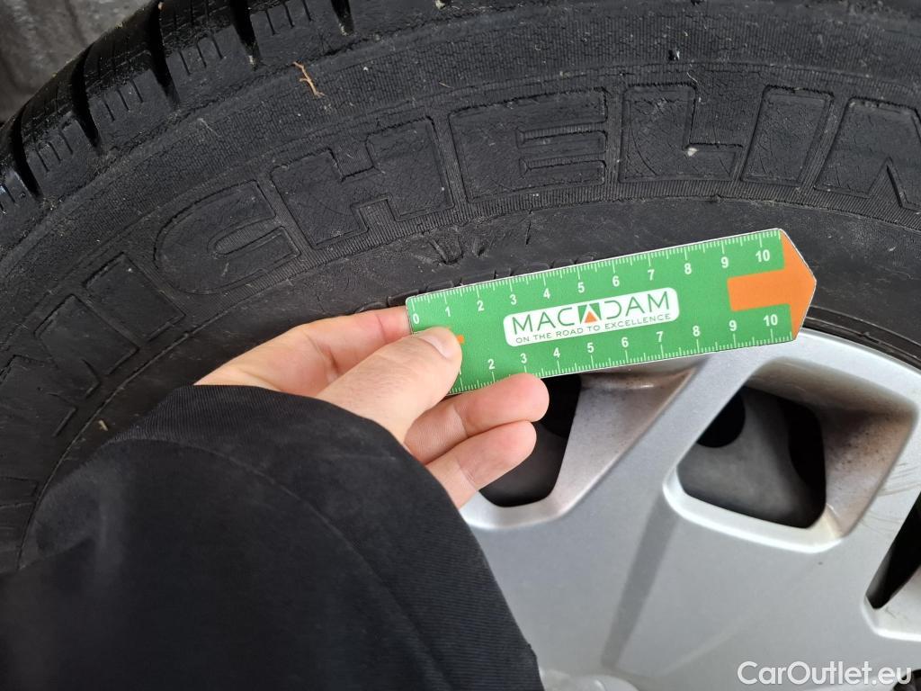  Ford  Transit  Fourgon 310 L3 Trend 2.0 TDCi 105CV BVM6 E6 #43