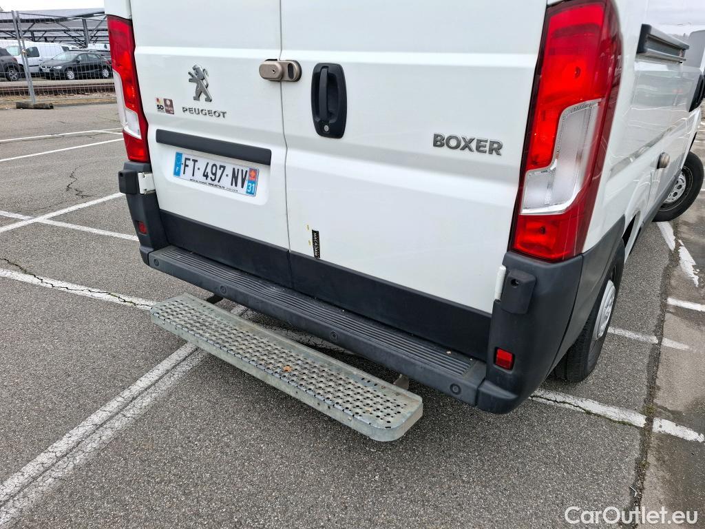  Peugeot  Boxer PEUGEOT  / 2014 / 4P / Fourgon tôlé BlueHDi 120 S&S ASPHALT 333 L1H2 #40