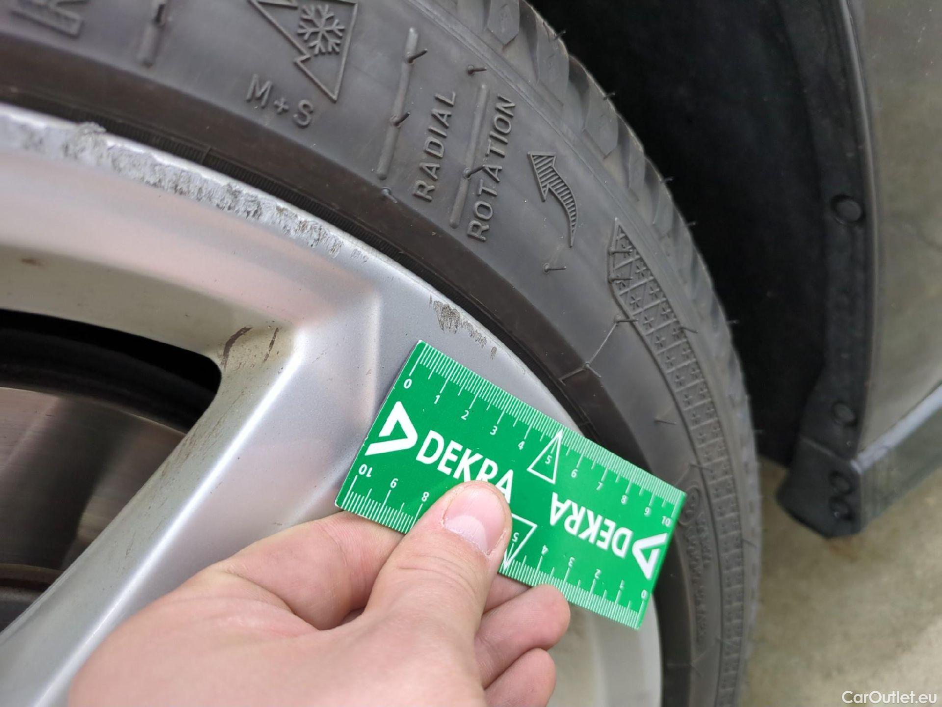  Audi  A3 AUDI  Sportback / 2020 / 5P / Berline 35 TFSI 150 MHEV S Tronic Business Line #11