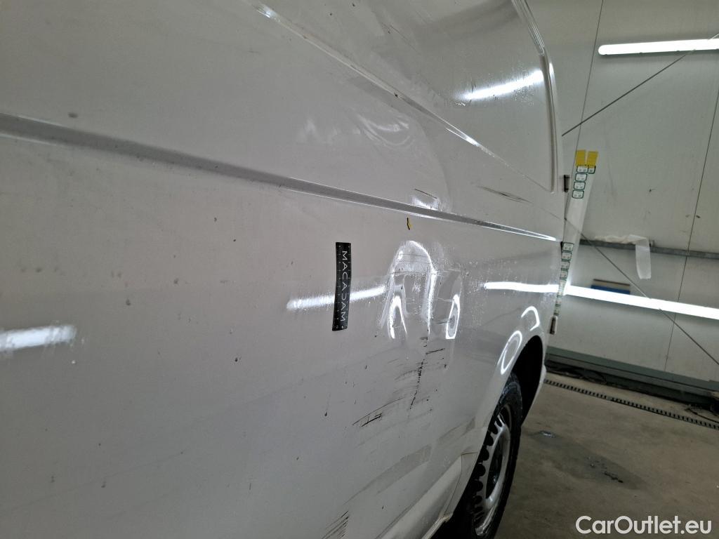  Volkswagen  Transporter VOLKSWAGEN  VU 4p Fourgon 2.0 TDi 110 L2H1 Busi Line Plu #8