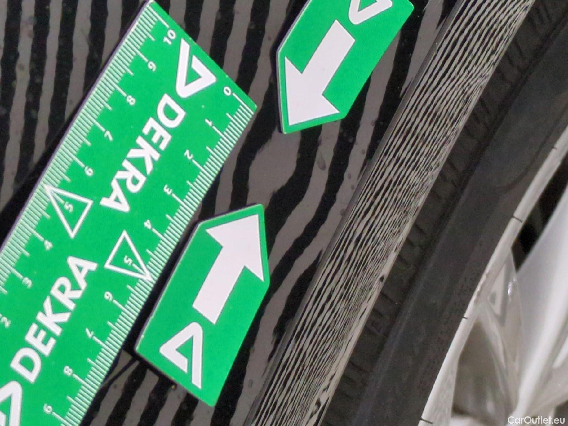  Audi  A3 AUDI  Sportback / 2020 / 5P / Berline 35 TFSI 150 MHEV S Tronic Business Line #29