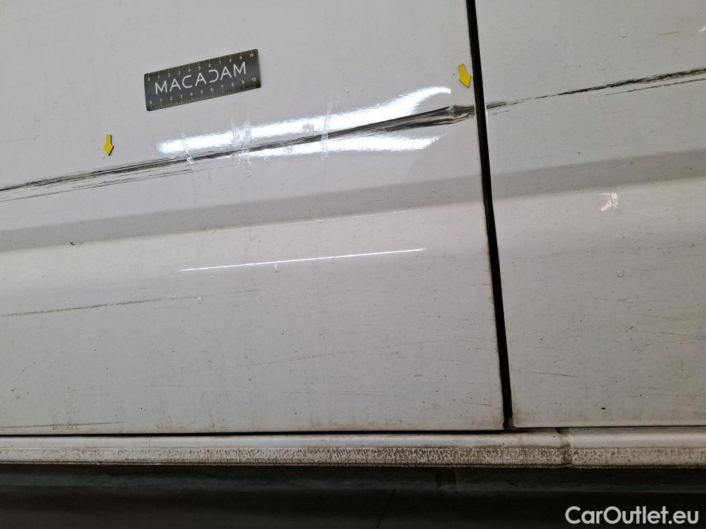  Volkswagen  Transporter VOLKSWAGEN  VU 4p Fourgon 2.0 TDi 110 L2H1 Busi Line Plu #27