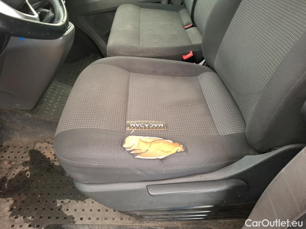  Volkswagen  Transporter VOLKSWAGEN  VU 4p Fourgon 2.0 TDi 110 L2H1 Busi Line Plu #47