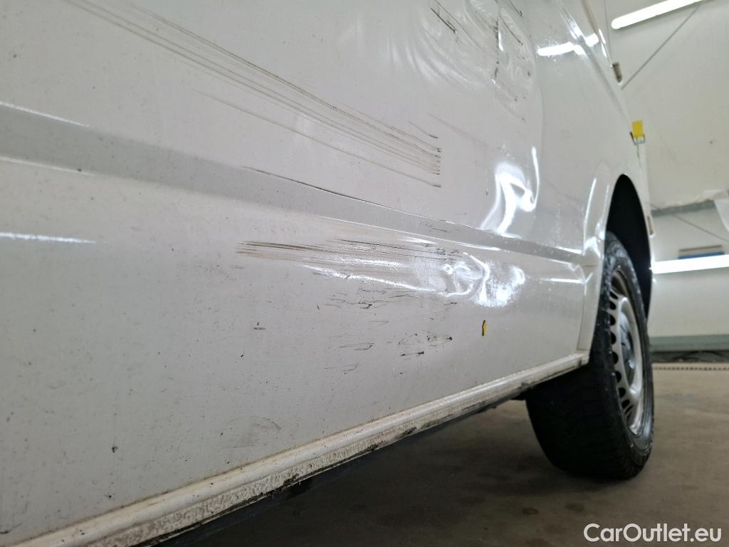  Volkswagen  Transporter VOLKSWAGEN  VU 4p Fourgon 2.0 TDi 110 L2H1 Busi Line Plu #11