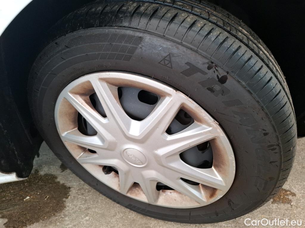  Ford  Fiesta  Cool&Connect 1.1 75CV BVM5 E6dT #33