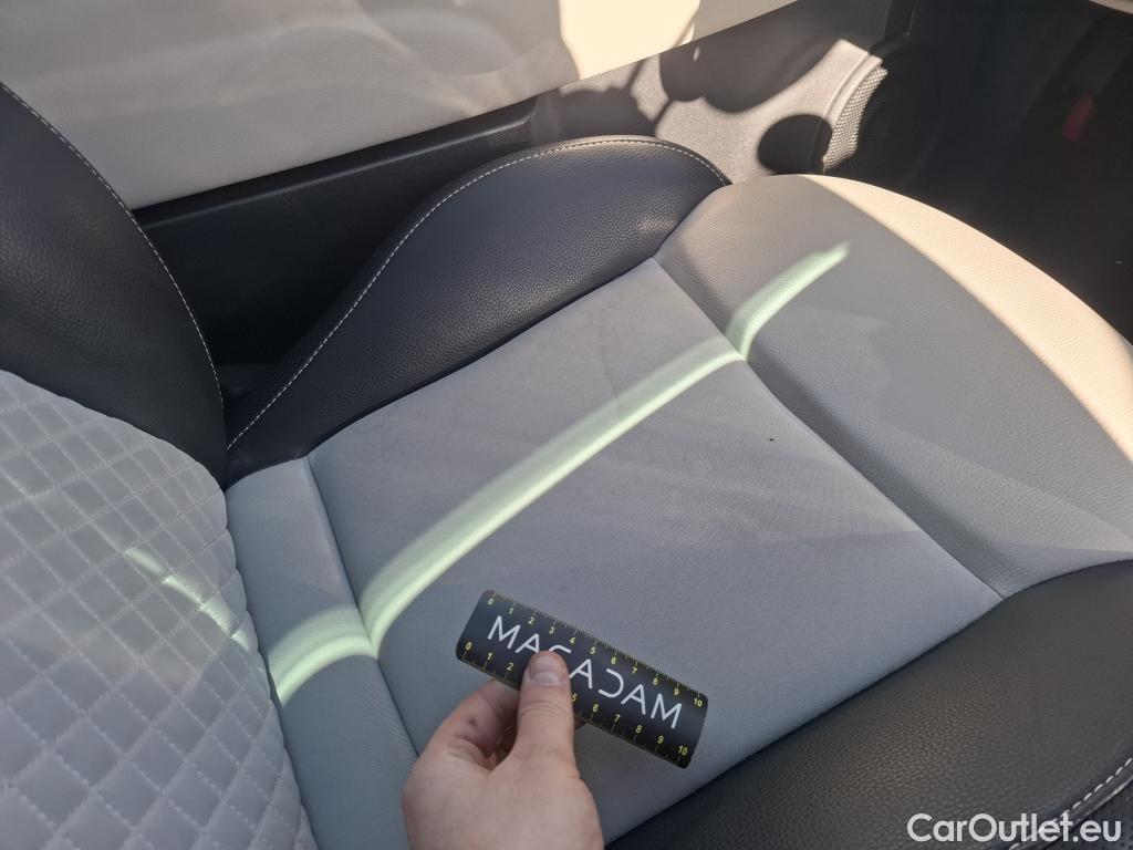  Fiat  500 FIAT  2015 3P Berline Hybrid 1.0 BSG 70 ch Dolcevita #22