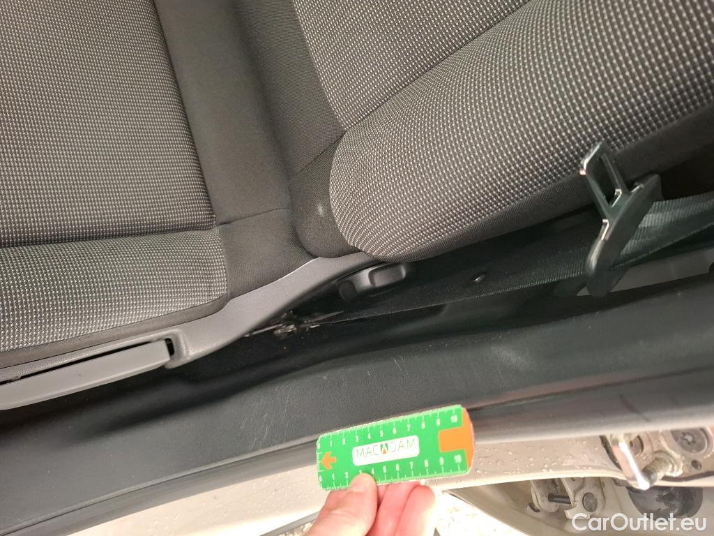  Citroen  C3  Max 1.2 PureTech 80CV BVM5 6E #1