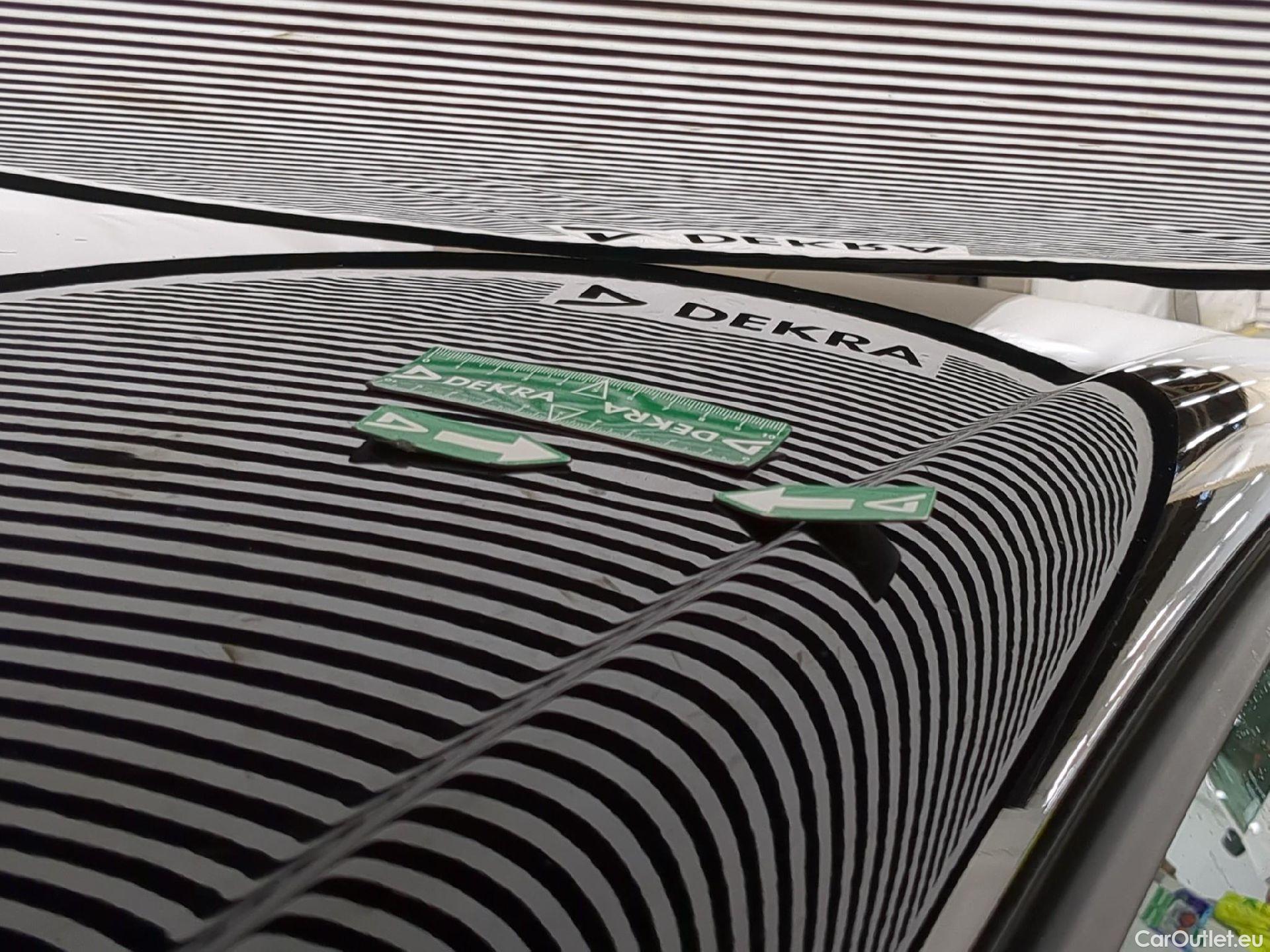  Citroen  C4  X Feel Pack 1.2 PureTech 130CV BVA8 6E #19