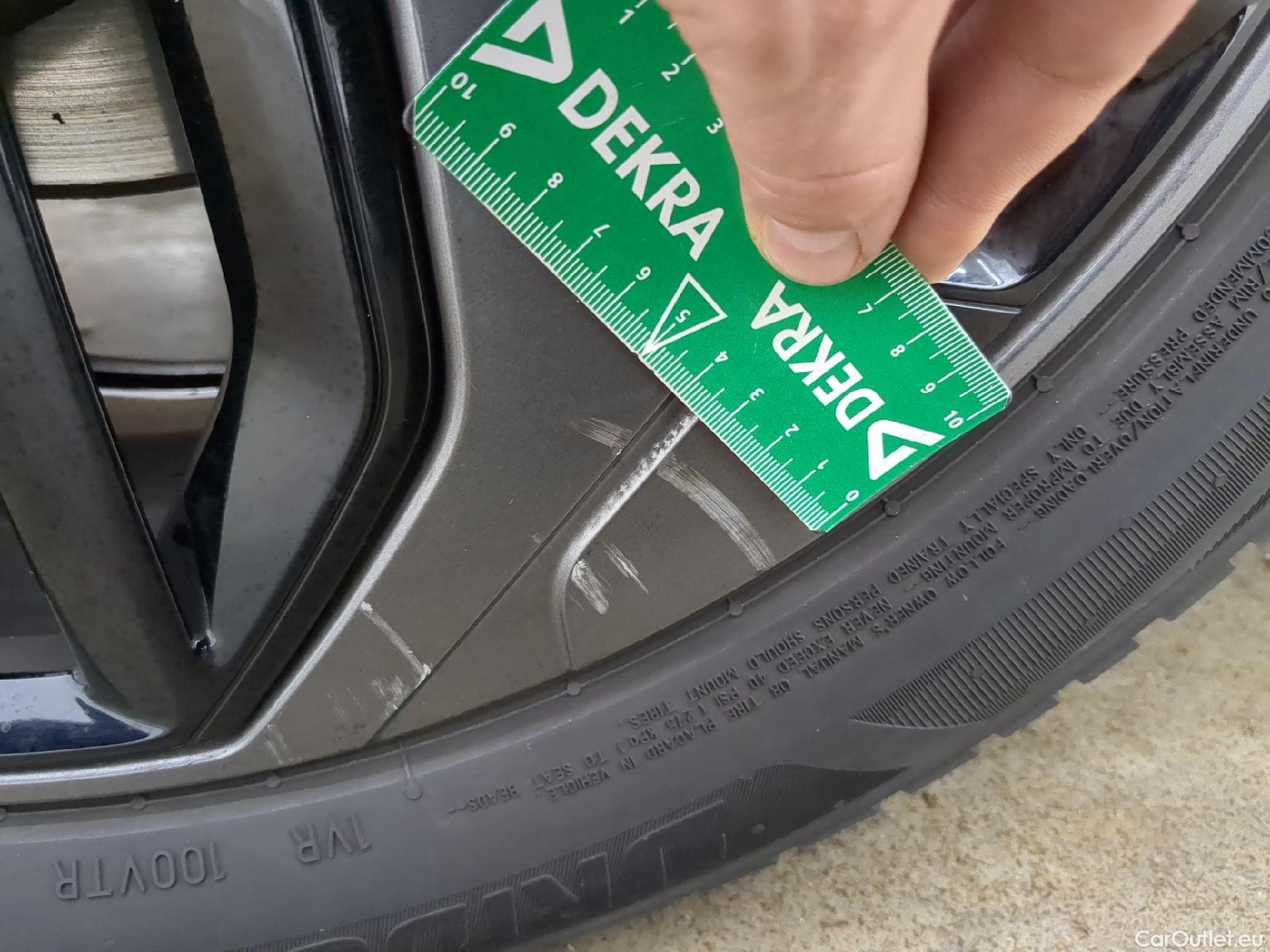  Citroen  C4  X Feel Pack 1.2 PureTech 130CV BVA8 6E #7