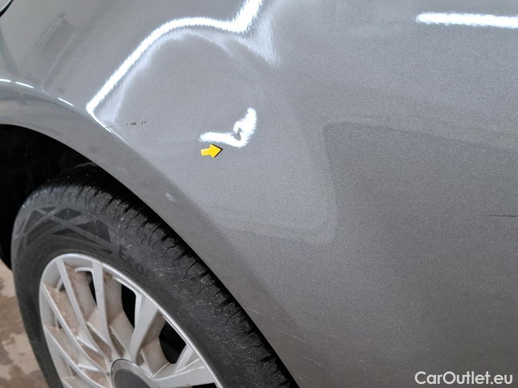  Fiat  500 FIAT  2015 3P Berline Hybrid 1.0 BSG 70 ch Dolcevita #18