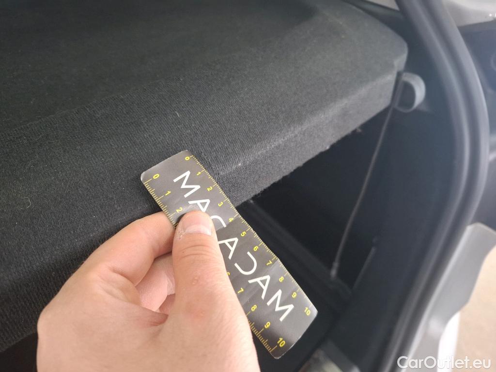  Bmw  X1 Série  sDrive16d Lounge 1.5 115CV BVM6 E6d #28