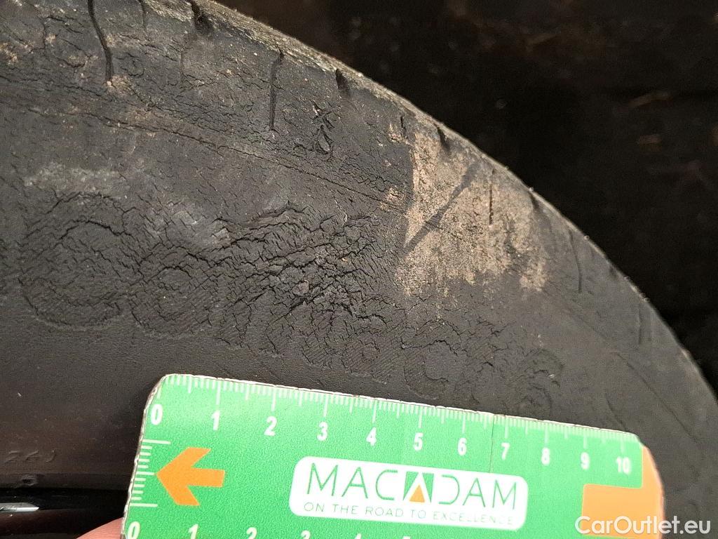  Ford  Puma FORD  / 2019 / 5P / SUV 1.0 Flexifuel Hybrid 125 mHEV ST-LINE X #7