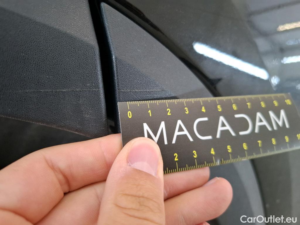  Mercedes  GLA MERCEDES-BENZ  / 2023 / 5P / SUV  250 e Business Line DCT #11