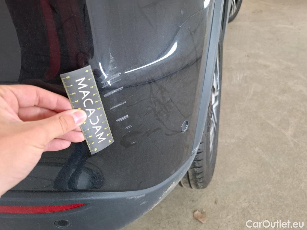  Mercedes  GLA MERCEDES-BENZ  / 2023 / 5P / SUV  250 e Business Line DCT #5