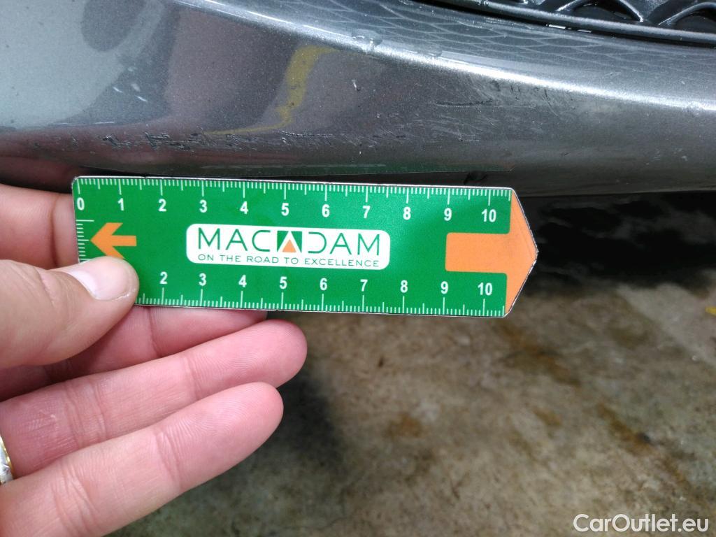  Mercedes  A-Klasse MERCEDES-BENZ Classe A Berline / 2018 / 4P / Berline A 250 e Business Line 8G-DCT #26