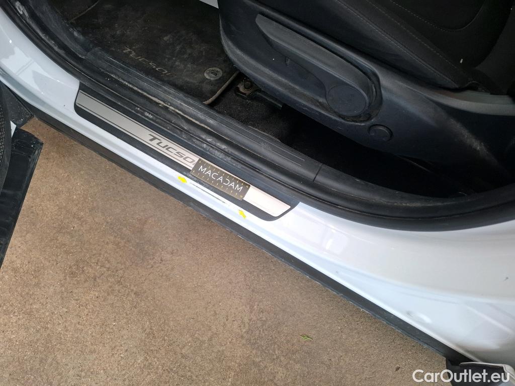  Hyundai  Tucson HYUNDAI  / 2020 / 5P / SUV 1.6 CRDI 136 DCT-7 HYBRID 48V CREATIVE #3