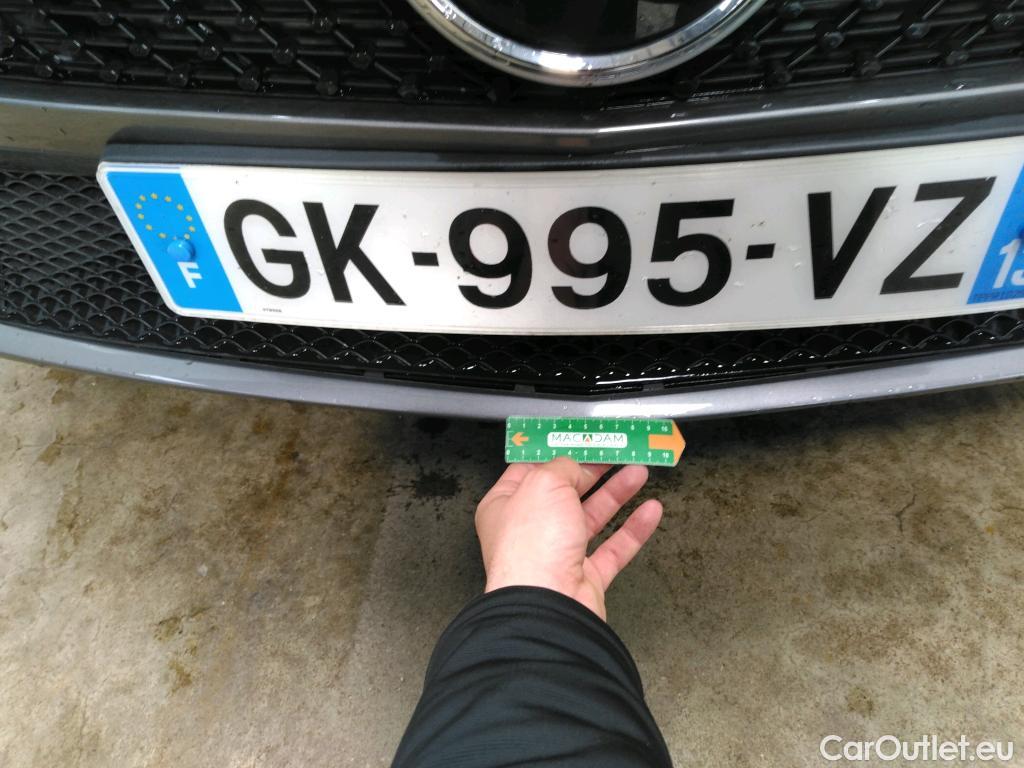  Mercedes  A-Klasse MERCEDES-BENZ Classe A Berline / 2018 / 4P / Berline A 250 e Business Line 8G-DCT #37