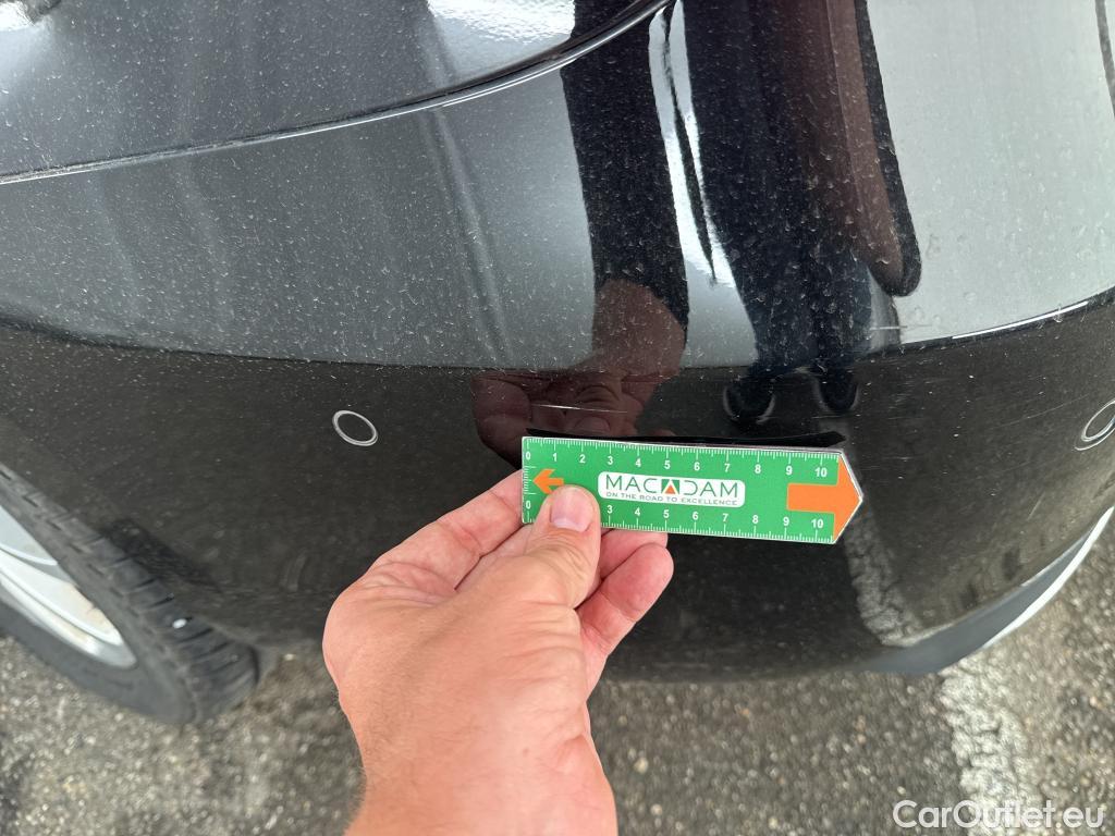  Mercedes  A-Klasse Classe A Berline / 2018 / 4P / Berline A 250 e Progressive Line 8G-DCT #24