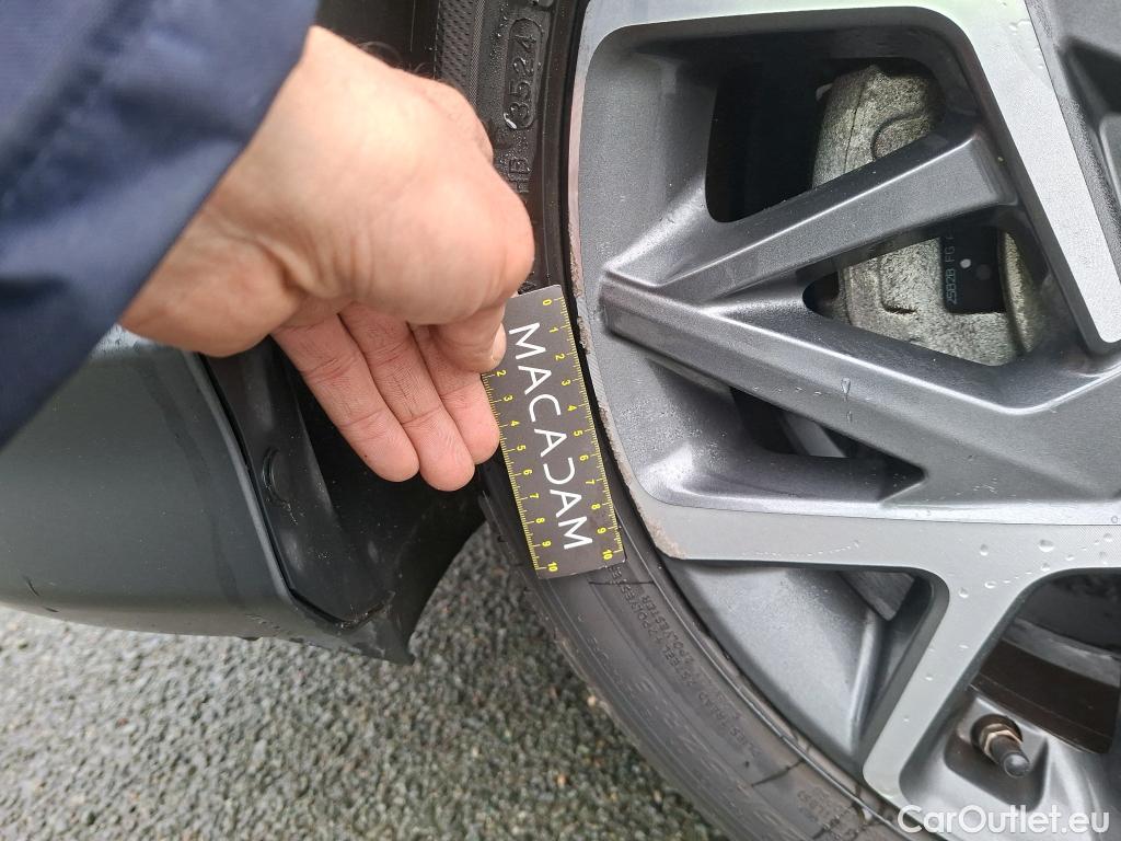  Hyundai  Konna Kona Executive Hybrid 2WD 1.6 GDI 140CV BVA6 E6dT #9