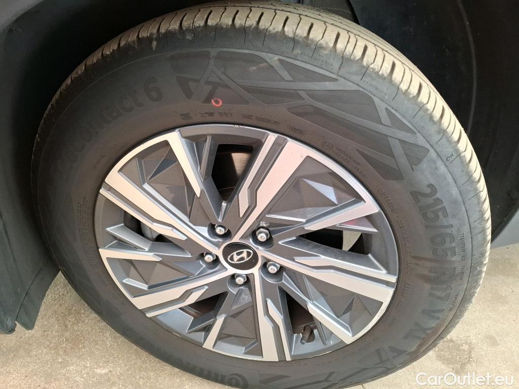  Hyundai  Tucson HYUNDAI  / 2020 / 5P / SUV 1.6 HYBRID 230 BUSINESS #10