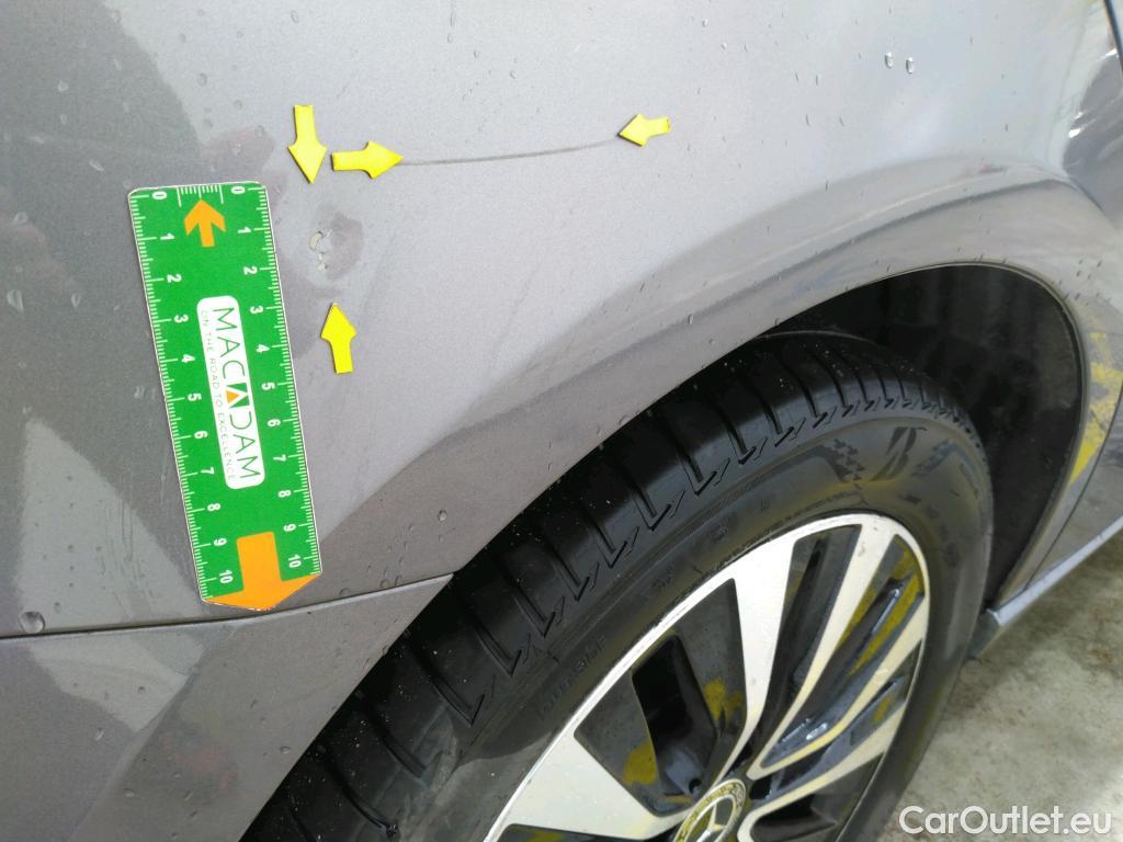  Mercedes  A-Klasse MERCEDES-BENZ Classe A Berline / 2018 / 4P / Berline A 250 e Business Line 8G-DCT #34