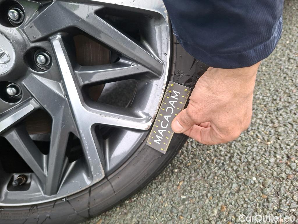  Hyundai  Konna Kona Executive Hybrid 2WD 1.6 GDI 140CV BVA6 E6dT #10