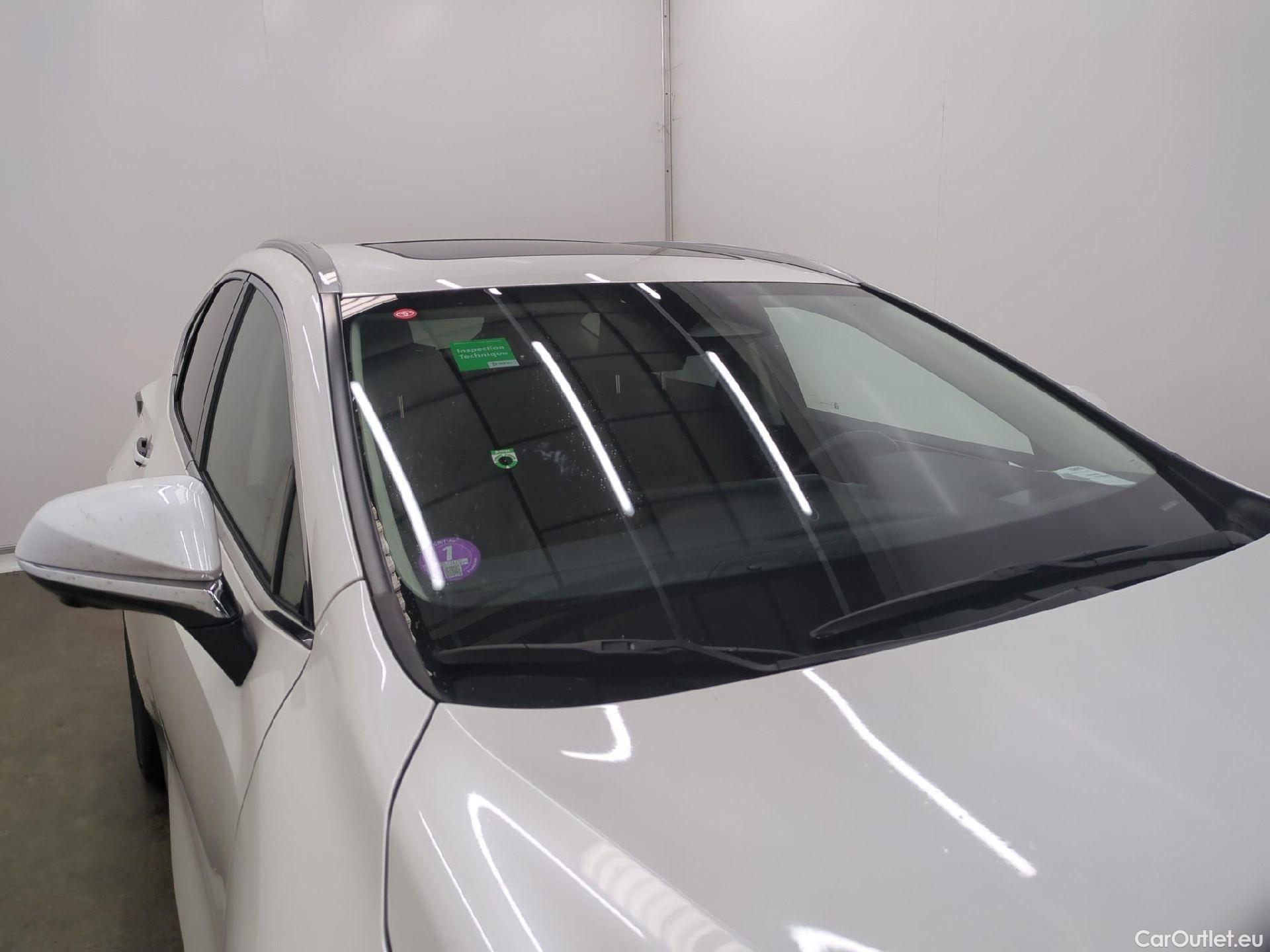  Lexus  NX LEXUS  / 2021 / 5P / SUV 450H+ 4WD Executive #16