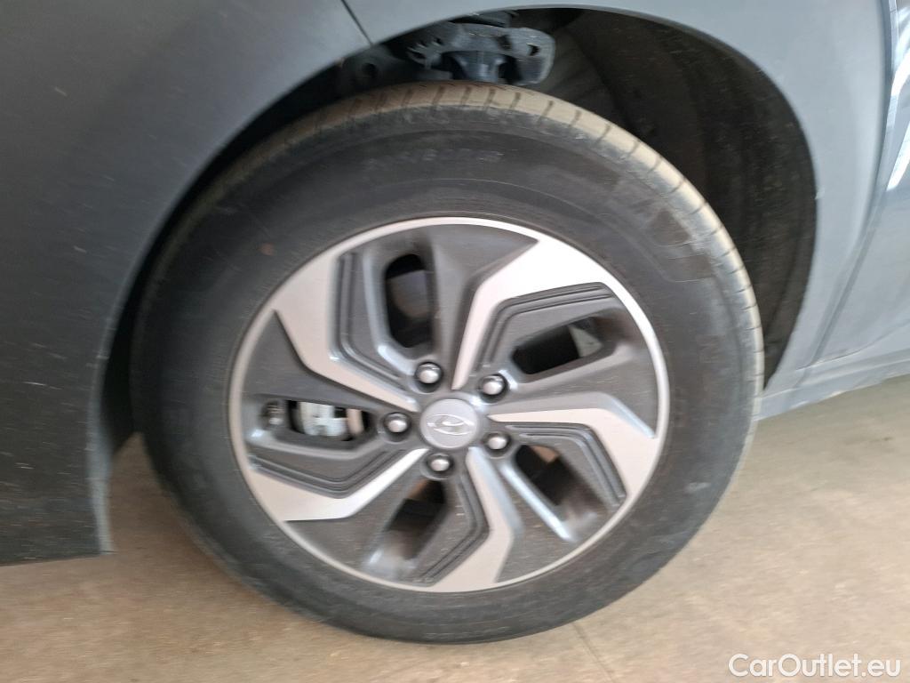  Hyundai  Konna Kona Business Hybrid 2WD 1.6 GDI 140CV BVA6 E6d #4