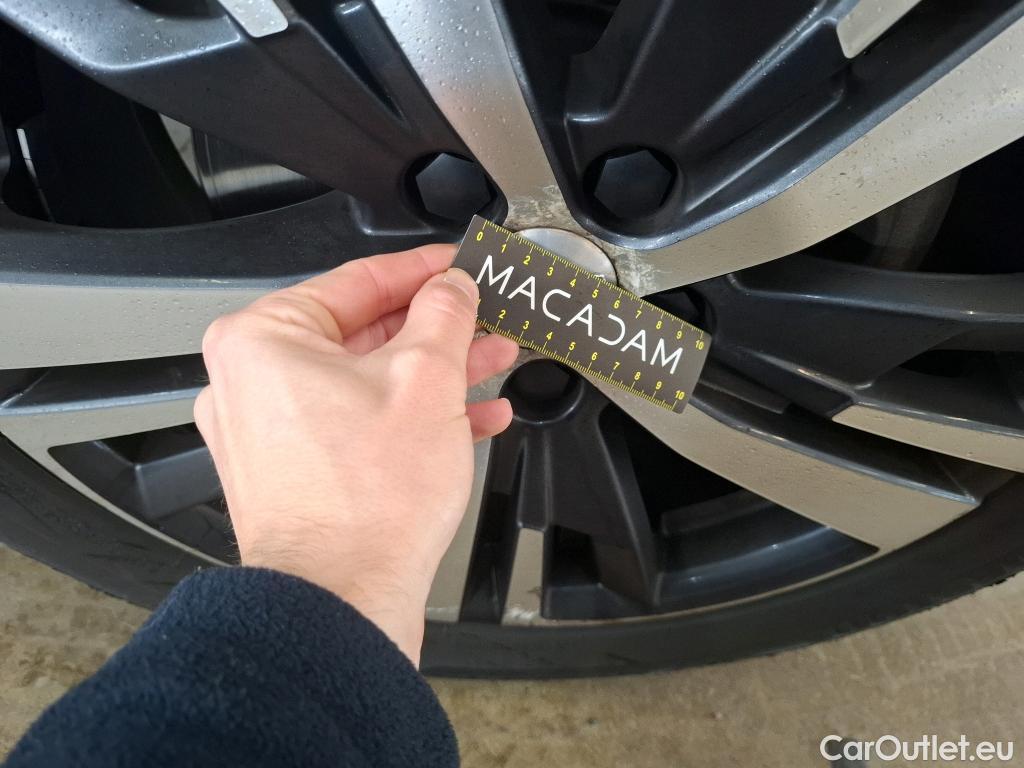  Peugeot  3008  Allure Business 1.5 HDi 130CV BVA8 E6d #41