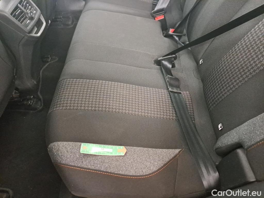  Peugeot  3008  Active Pack 1.5 HDi 130CV BVA8 E6d #7