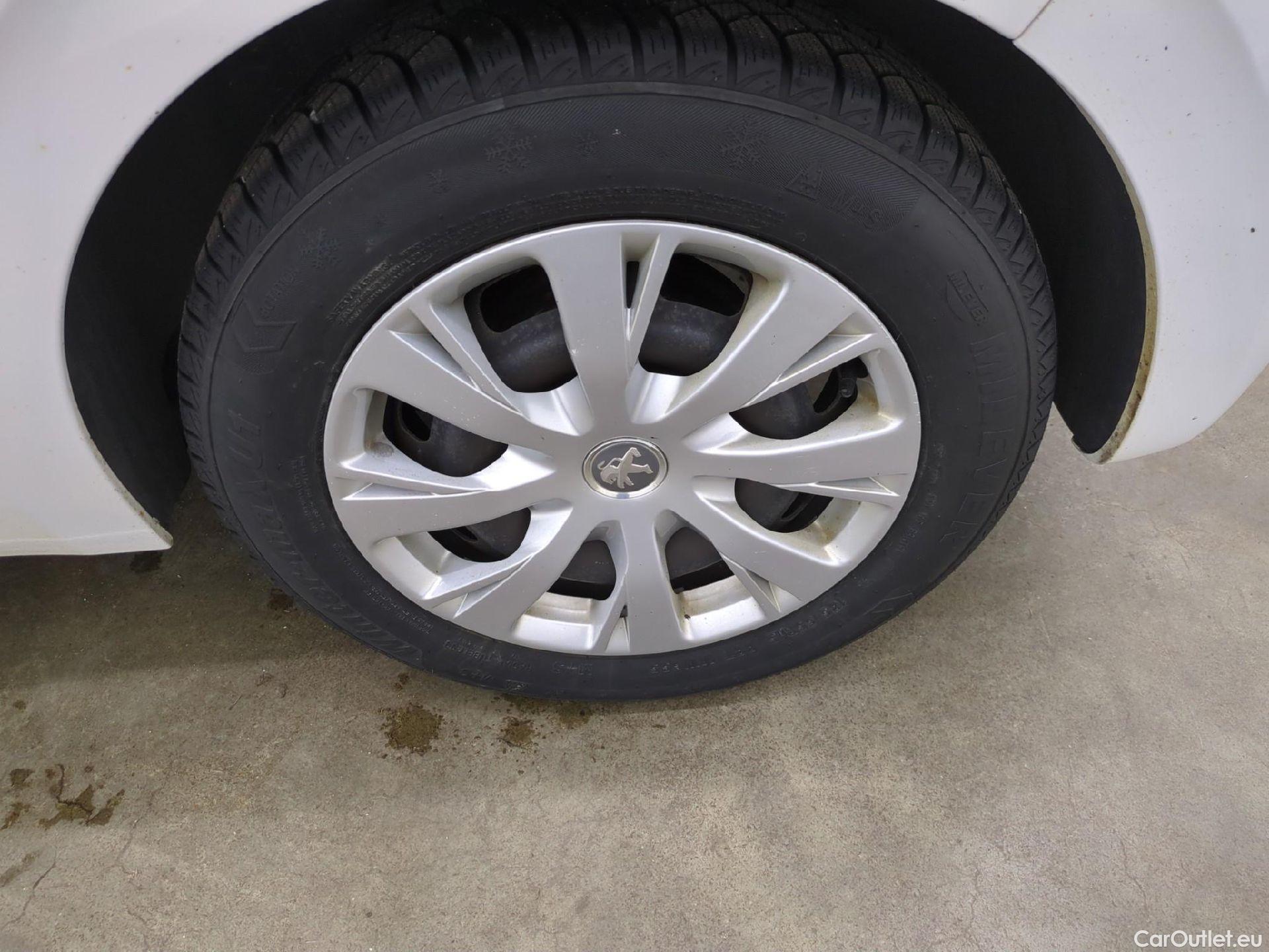  Peugeot  208  Active Business 1.2 80CV BVM5 E6dT #11