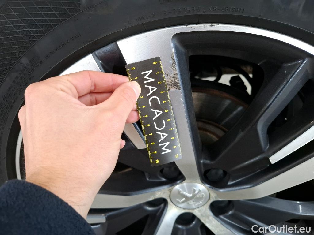  Peugeot  3008  Allure Business 1.5 HDi 130CV BVA8 E6d #27