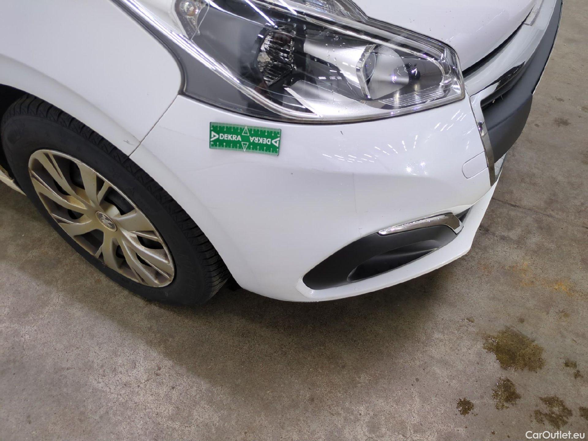  Peugeot  208  Active Business 1.2 80CV BVM5 E6dT #16