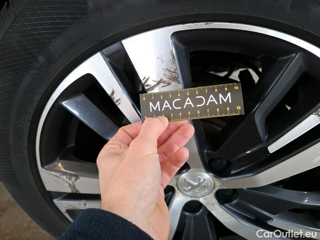  Peugeot  3008  Allure Business 1.5 HDi 130CV BVA8 E6d #28