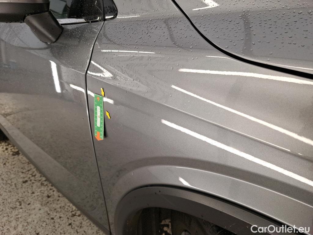  Nissan  Qashqai NISSAN  / 2021 / 5P / Crossover 1.3 MHEV 158ch Xtronic Tekna #8