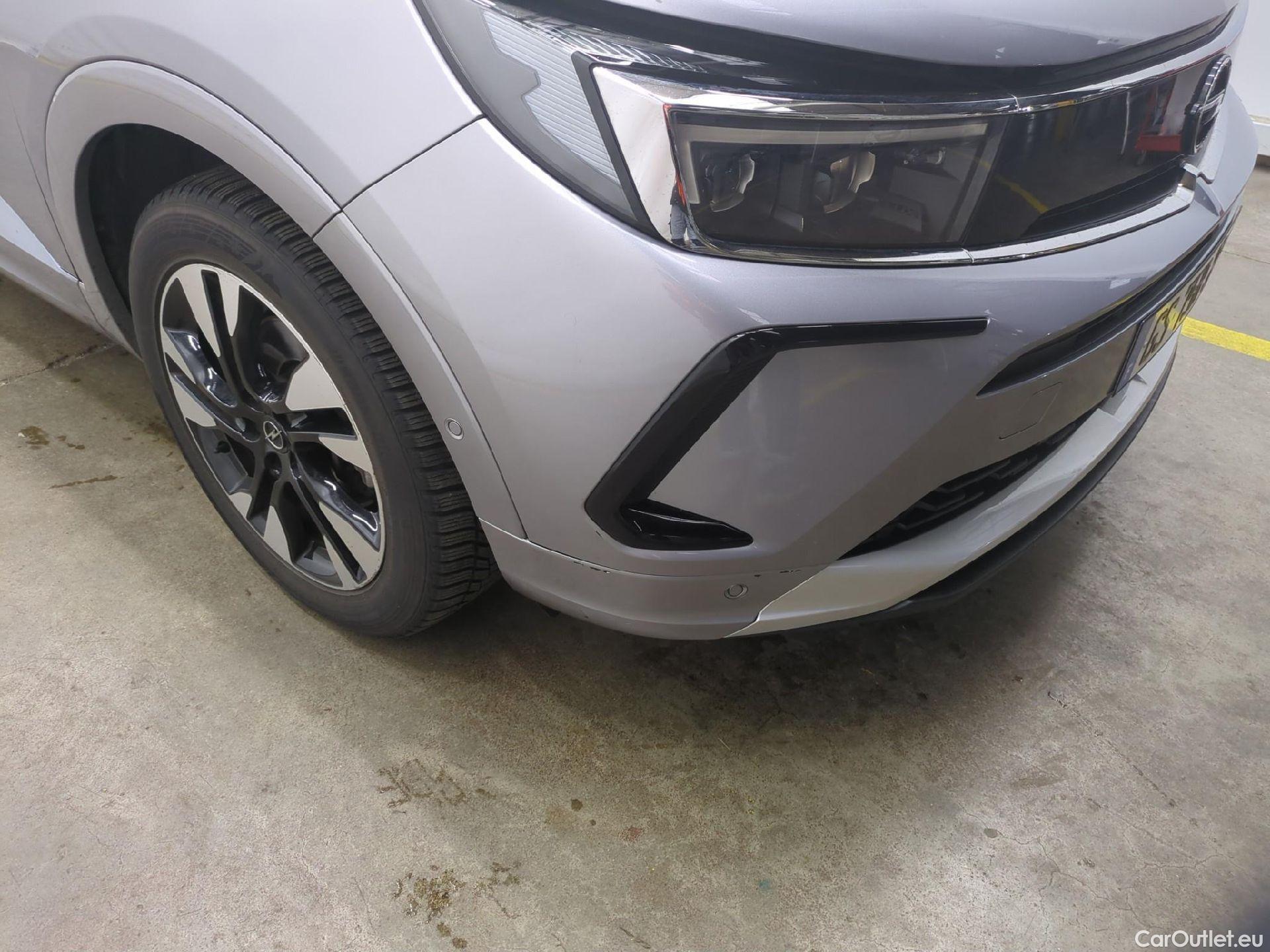  Opel   Grandland X Grandland X Business Elegance 1.5 130CV BVA8 6E #4