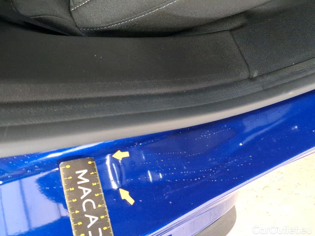  Renault  Captur  II Evolution 1.6 E-TECH Hybrid 145CV BVA6 E6d #4