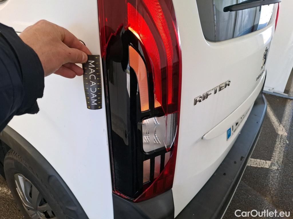  Peugeot  RIFTER  Allure L1 1.2 PureTech 110CV BVM6 E6dT #9