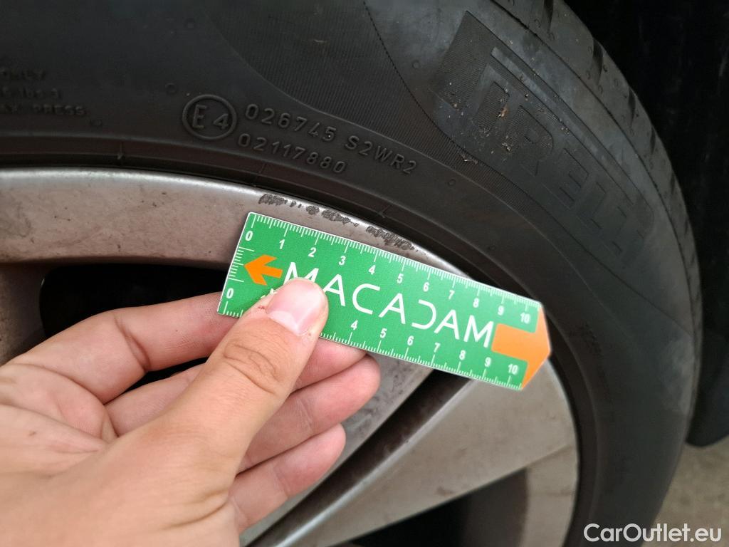  Volkswagen  Golf  VOLKSWAGEN / 2020 / 5P / Berline 1.0 eTSI OPF 110 DSG7 Life Business #22