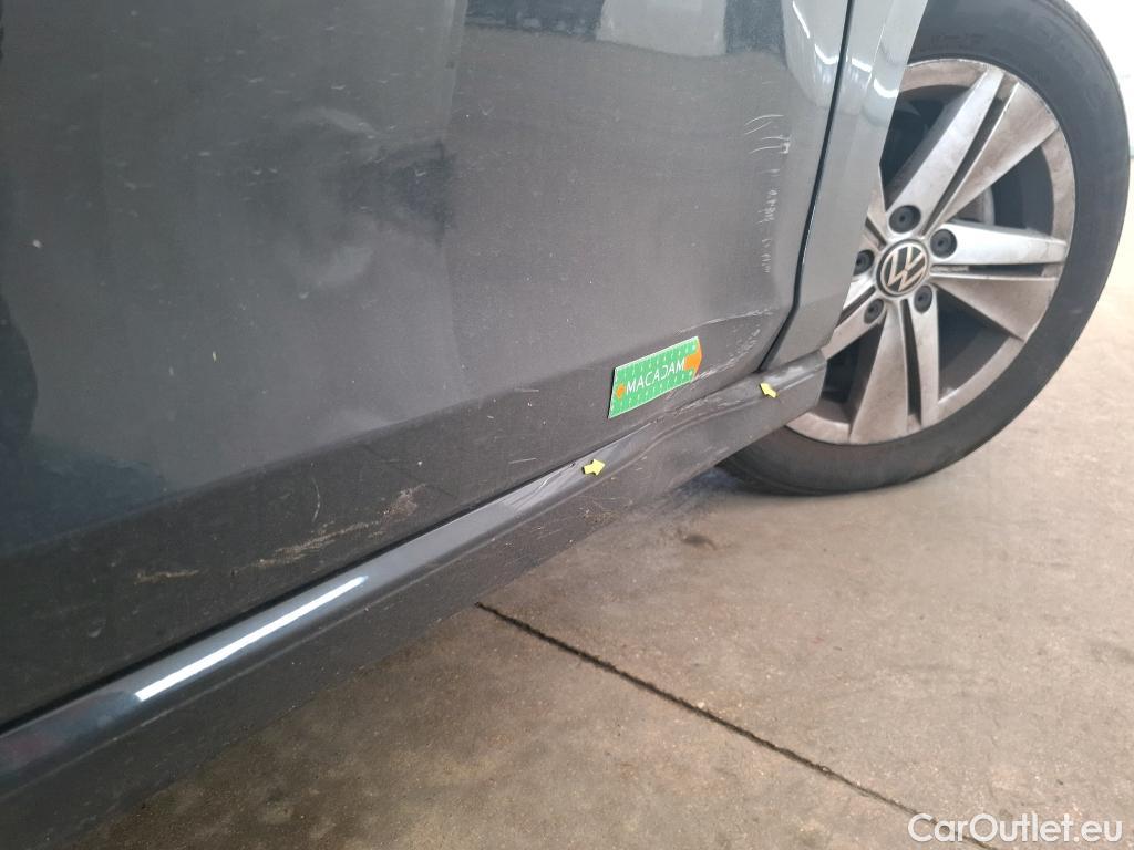  Volkswagen  Golf  VOLKSWAGEN / 2020 / 5P / Berline 1.0 eTSI OPF 110 DSG7 Life Business #14