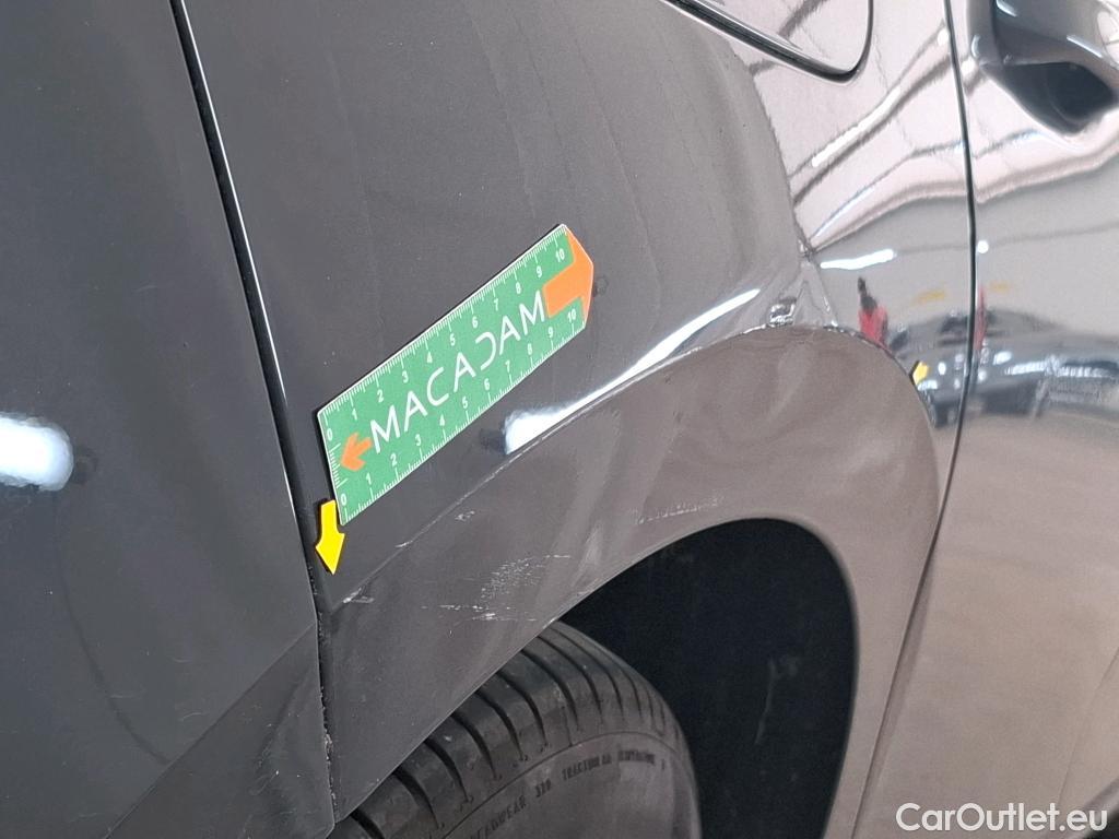  Volkswagen  Golf  VOLKSWAGEN / 2020 / 5P / Berline 1.0 eTSI OPF 110 DSG7 Life Business #11