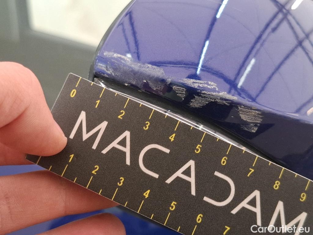  Toyota  Yaris TOYOTA  Hybride / 2019 / 5P / Berline Hybride 116h Dynamic Business Stage Acad #37