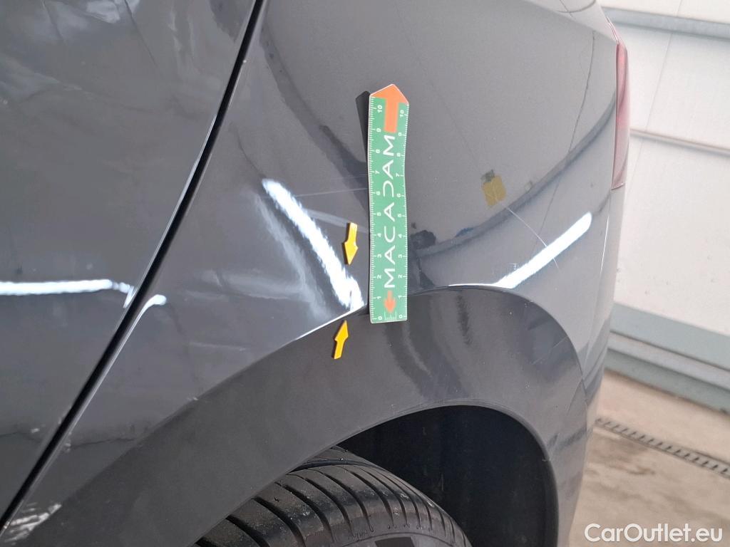  Volkswagen  Golf  VOLKSWAGEN / 2020 / 5P / Berline 1.0 eTSI OPF 110 DSG7 Life Business #35