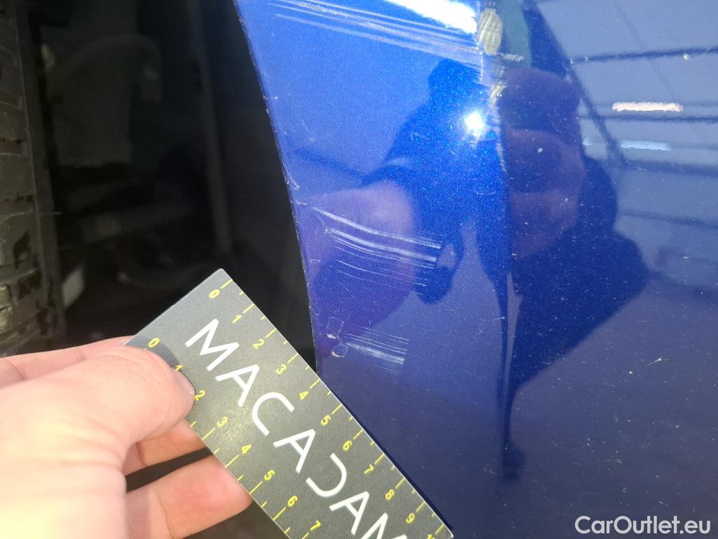  Toyota  Yaris TOYOTA  Hybride / 2019 / 5P / Berline Hybride 116h Dynamic Business Stage Acad #11