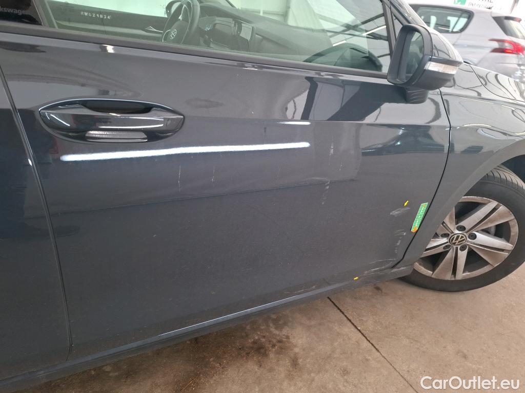  Volkswagen  Golf  VOLKSWAGEN / 2020 / 5P / Berline 1.0 eTSI OPF 110 DSG7 Life Business #6