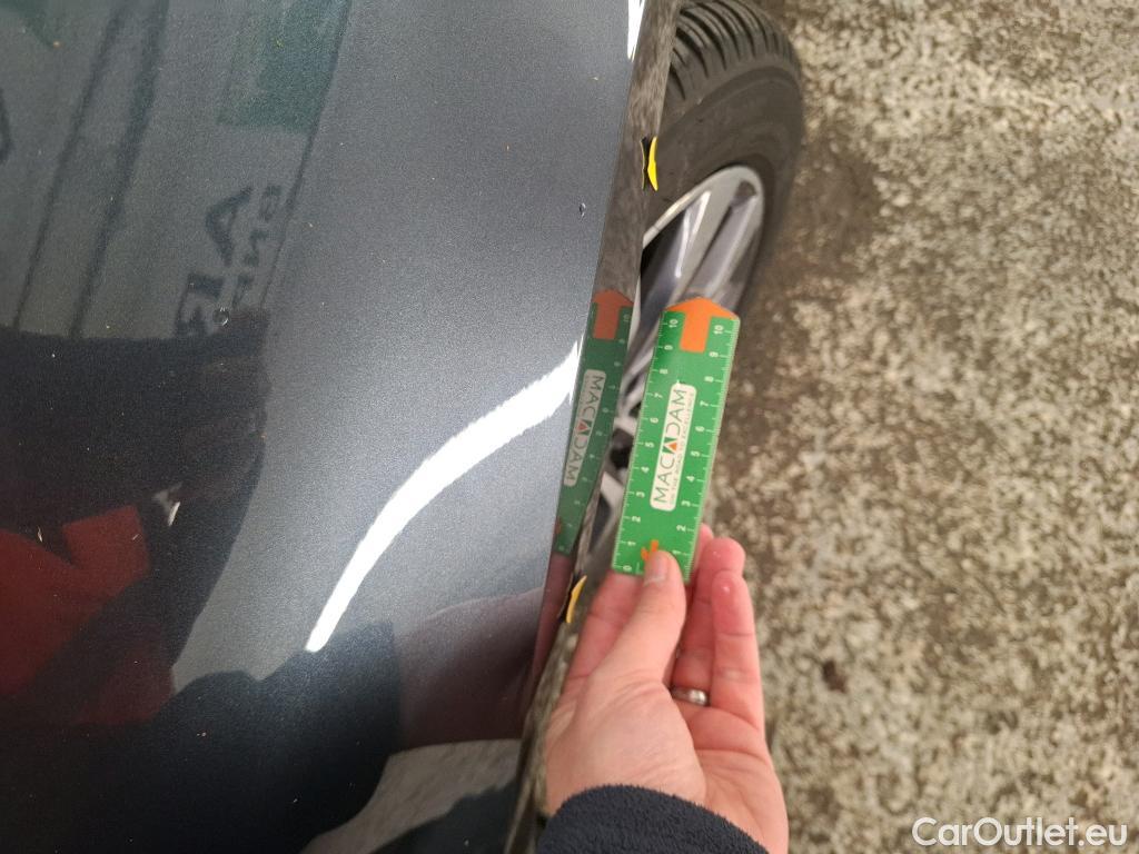  Renault  Megane RENAULT Mégane Berline 5p Berline Intens TCe 140 EDC FAP #6